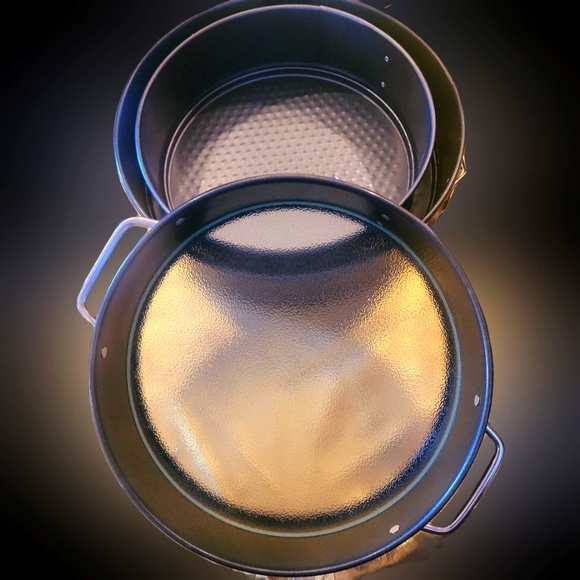 Pampered Chef Kitchen Pampered Chef Springform Pan Set 541 Plus 2